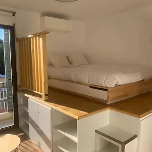 Superbe T1 Refait A Neuf, Parking, Clim, Metro Appartement